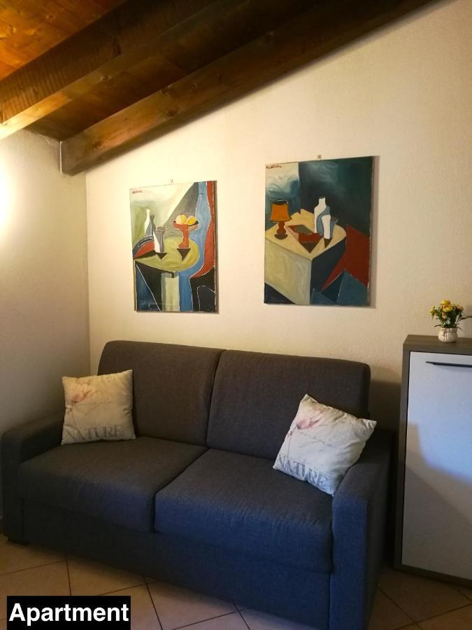 Апартаменты Casa Laila&Lisa - Immobiliare Azzurra Бардолино Экстерьер фото